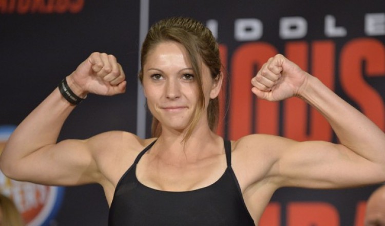 Kristina Williams – combattante au Bellator, obligée d’avoir 3 jobs à la fois
