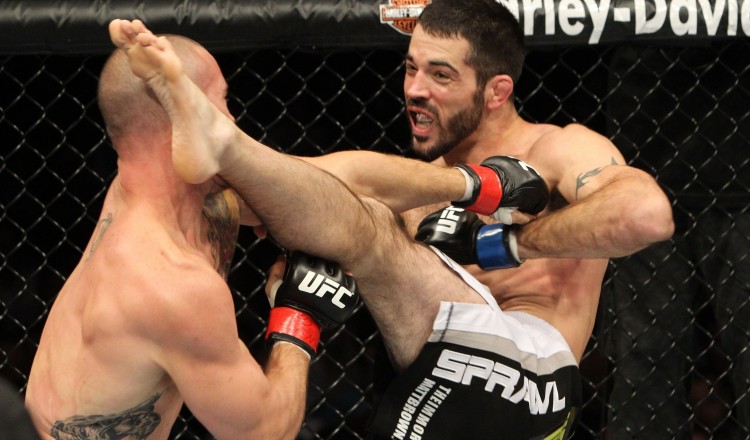 (Vidéo) UFC 245 – Le TKO de Matt Brown sur Ben Saunders