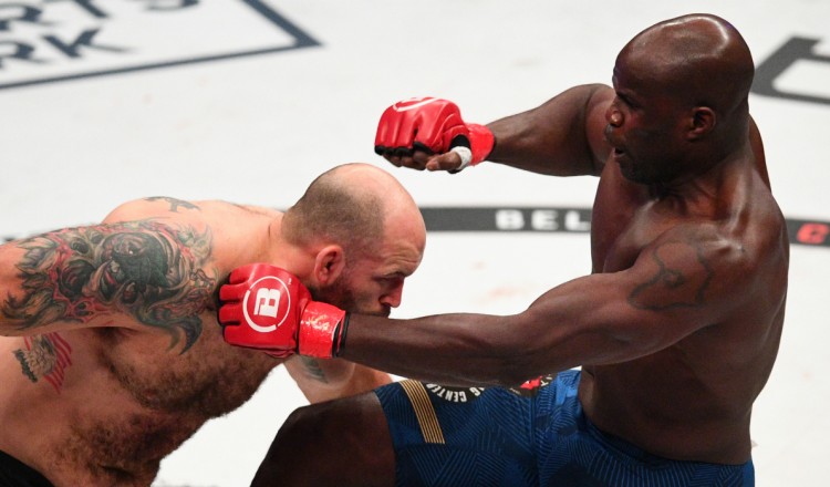 MMA: Kongo battu et un KO spectaculaire pour l’arrivée du Bellator en France