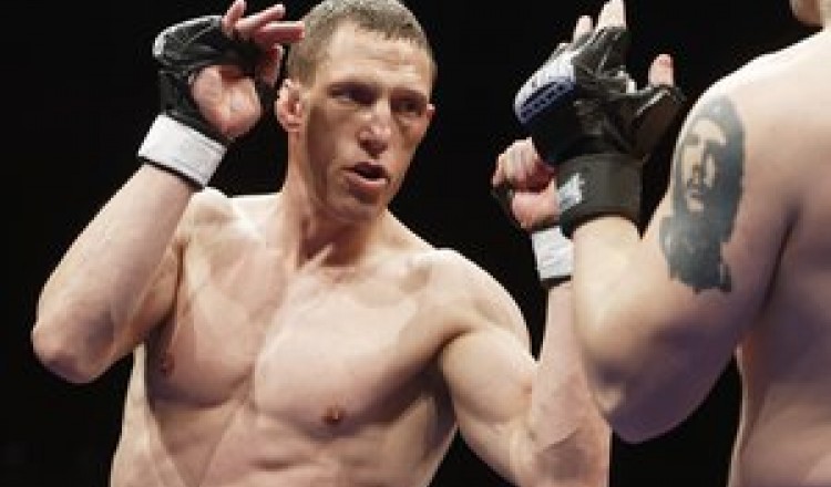 Suspendu pour dopage, un champion de MMA toulousain va quand même combattre
