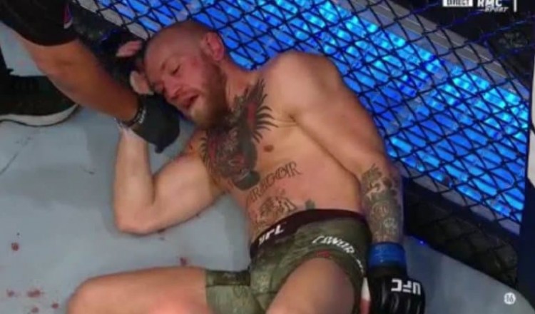 UFC: la photo du KO de McGregor détournée sur les réseaux sociaux
