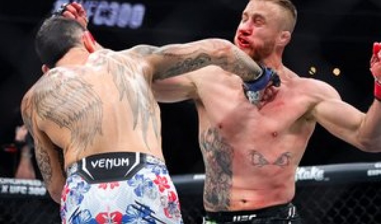 VIDEO. MMA – UFC 300 : "Je veux 600 000 dollars !" Max Holloway terrasse violemment Justin Gaethje d’un terrible crochet du droit